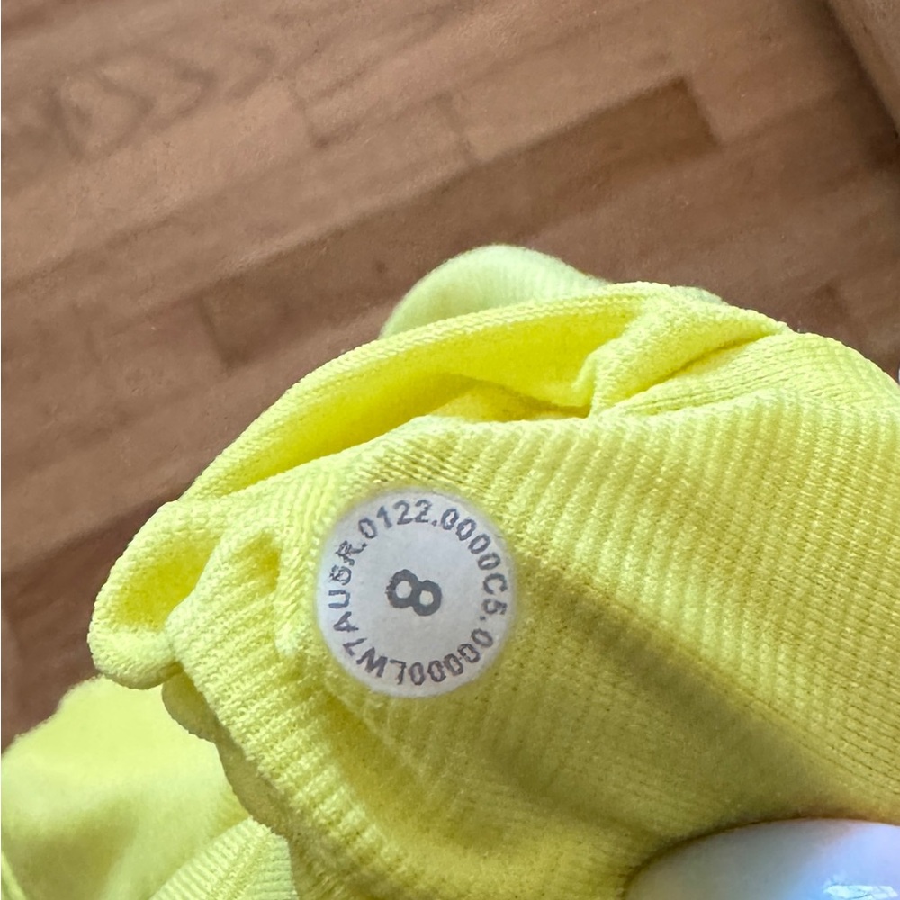 Lululemon Hotty Hot Lined Short 2.5" 🍋 - Picture 6 of 6